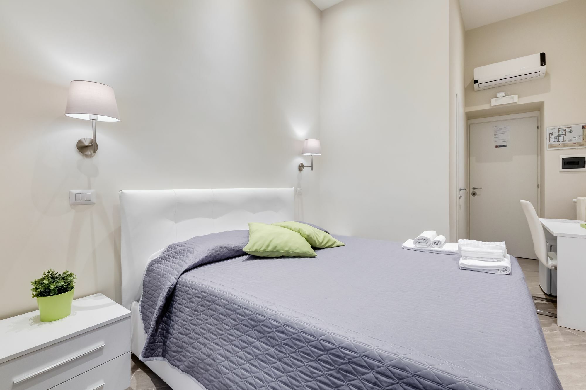 Vaticano 38 Suites Roma Esterno foto